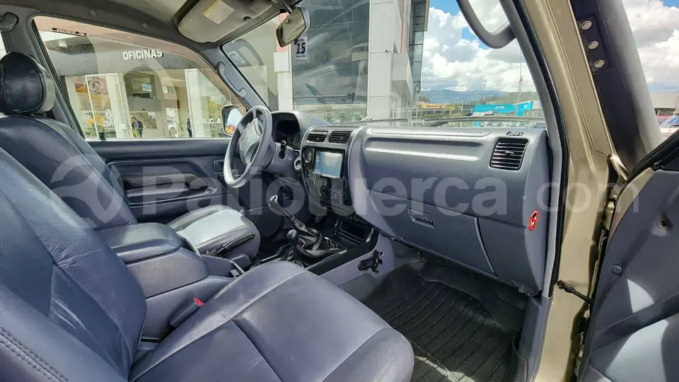 Foto 20 de Toyota Land Cruiser Prado VX