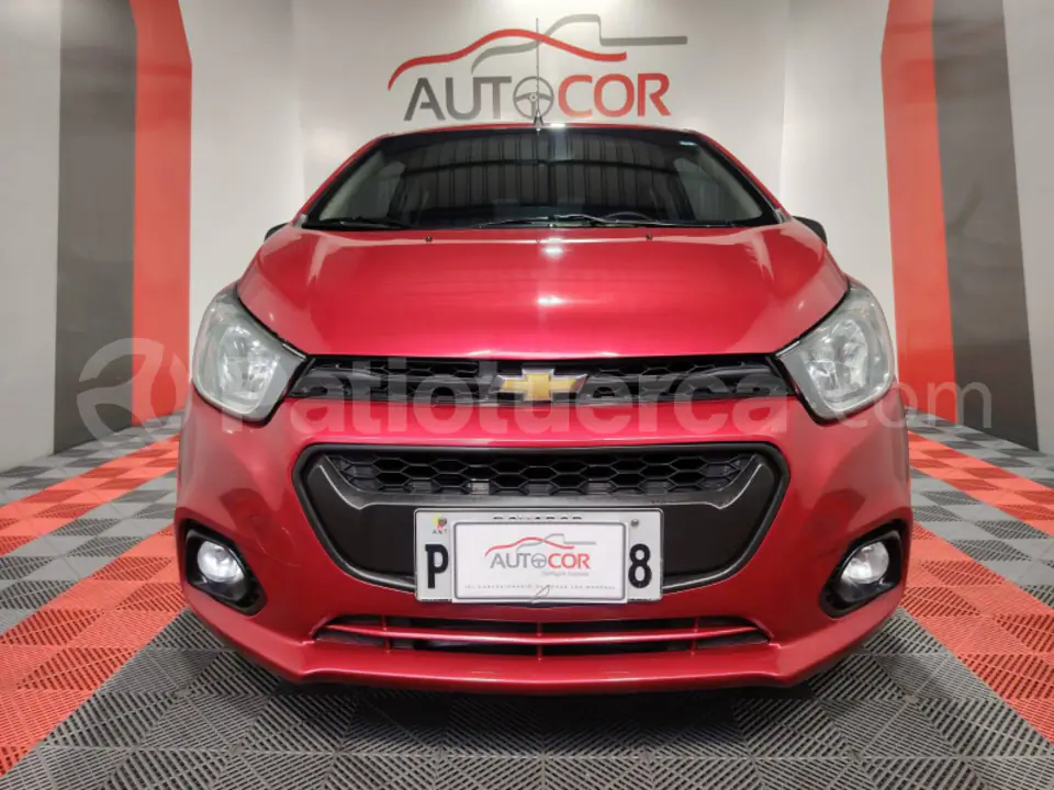 Foto 2 de Chevrolet Spark GT