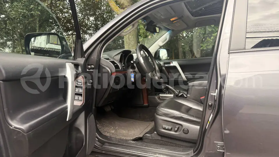 Foto 17 de Toyota Land Cruiser Prado