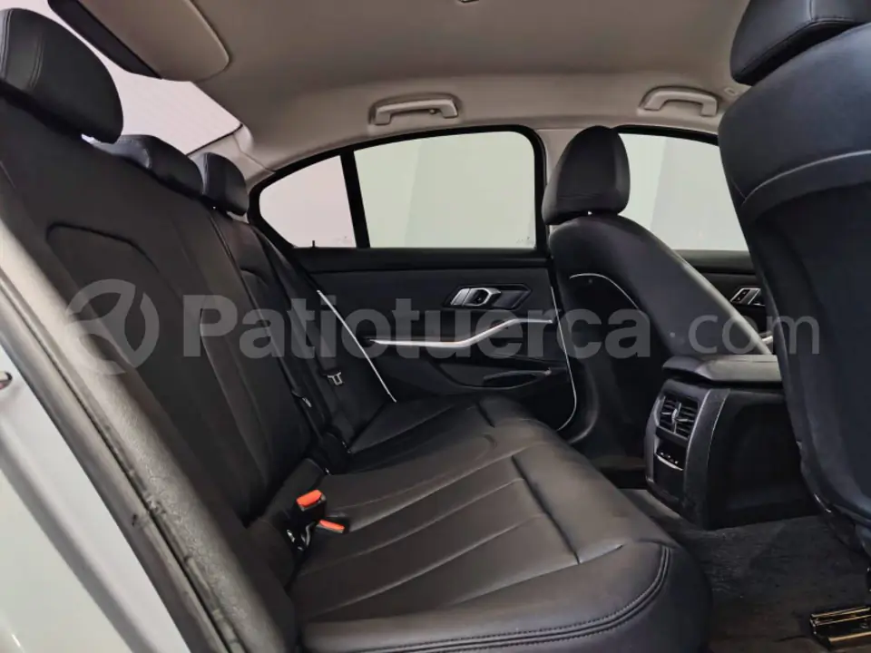 Foto 19 de BMW 330 ci