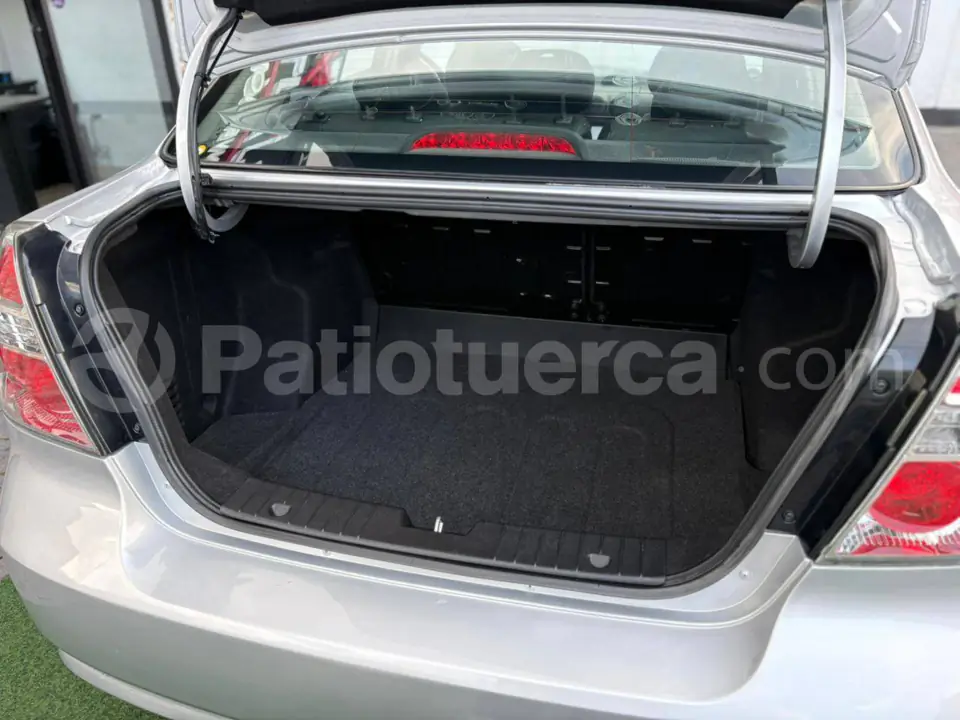 Foto 15 de Chevrolet Aveo Emotion Advance