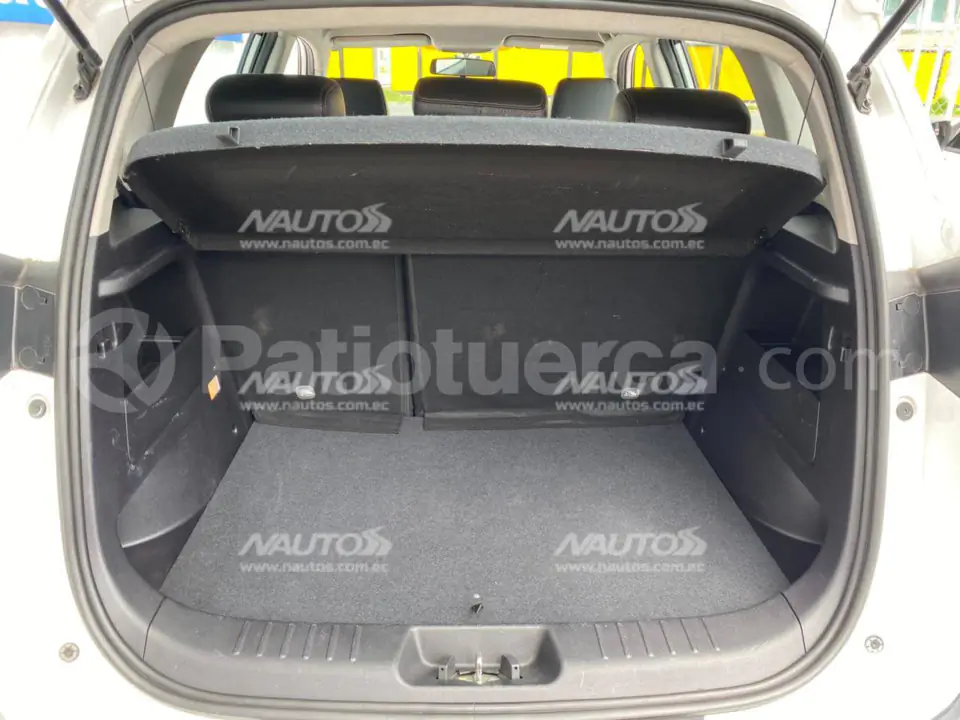 Foto 12 de Changan NEW CS15 ELITE