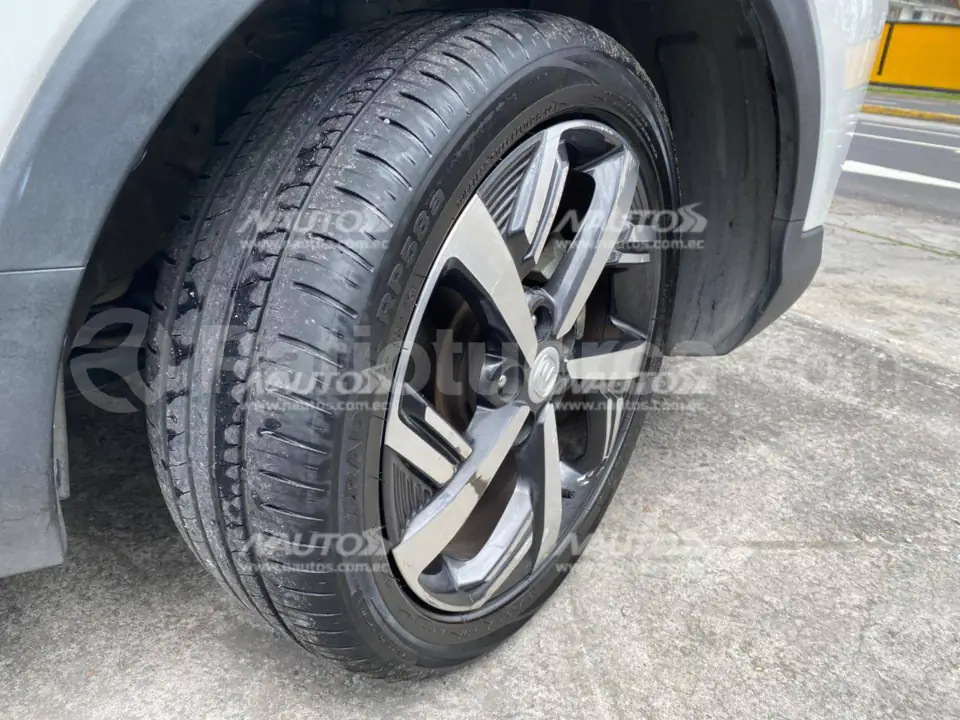 Foto 14 de Changan NEW CS15 ELITE