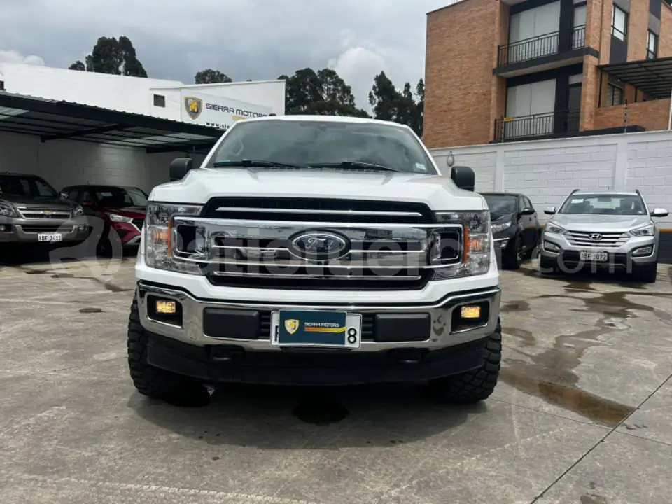 Foto 2 de Ford F150 XLT SC