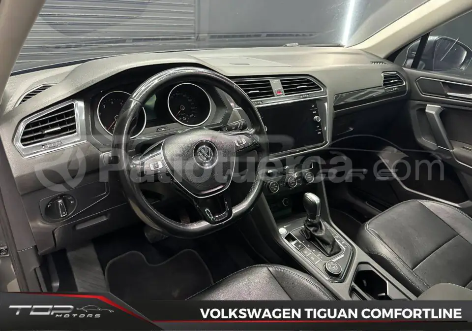 Foto 2 de Volkswagen TIGUAN COMFORTLINE