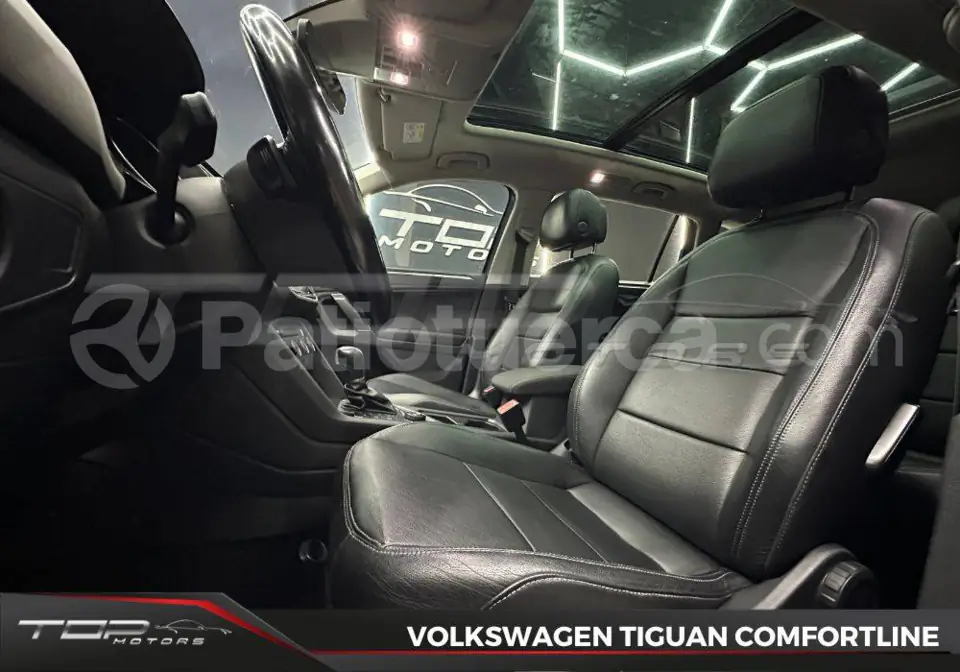 Foto 3 de Volkswagen TIGUAN COMFORTLINE