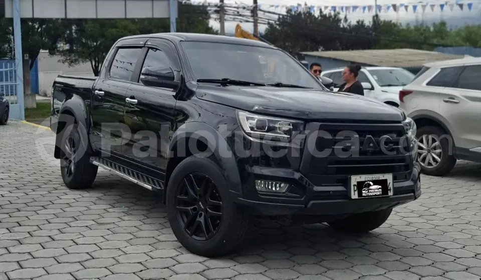 Foto 1 de JAC T8 LUXURY