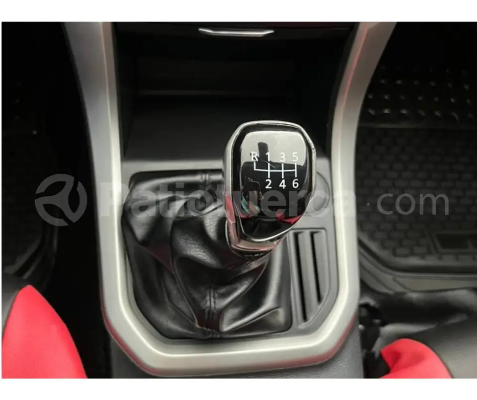 Foto 4 de Chevrolet CRDI HI RIDE