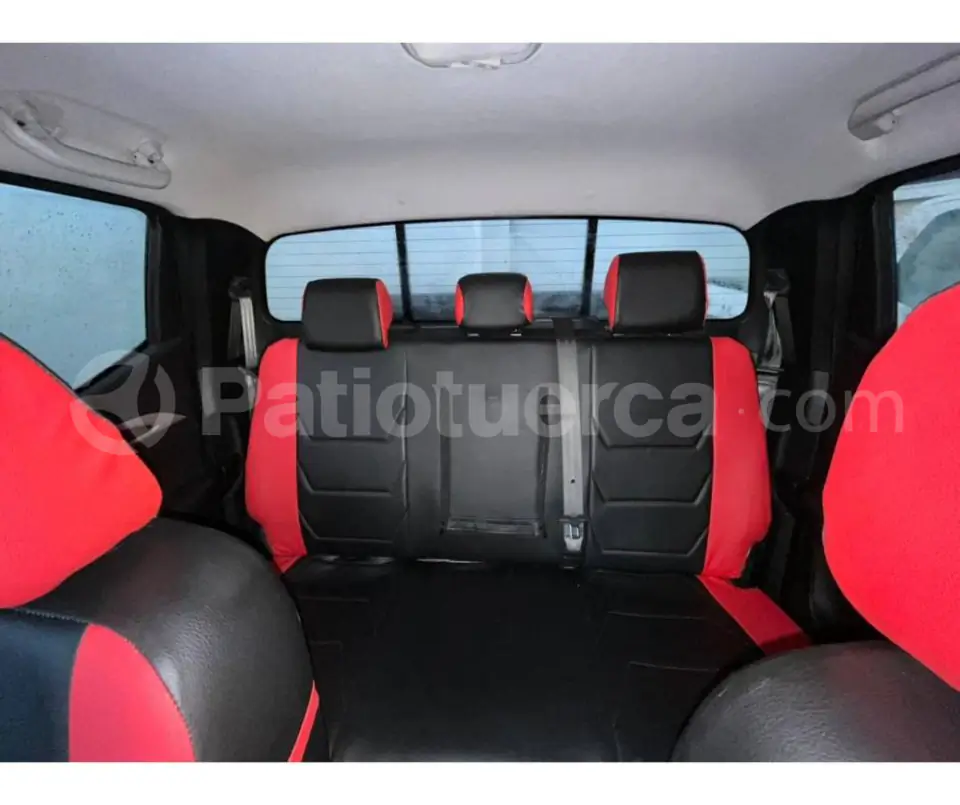 Foto 8 de Chevrolet CRDI HI RIDE