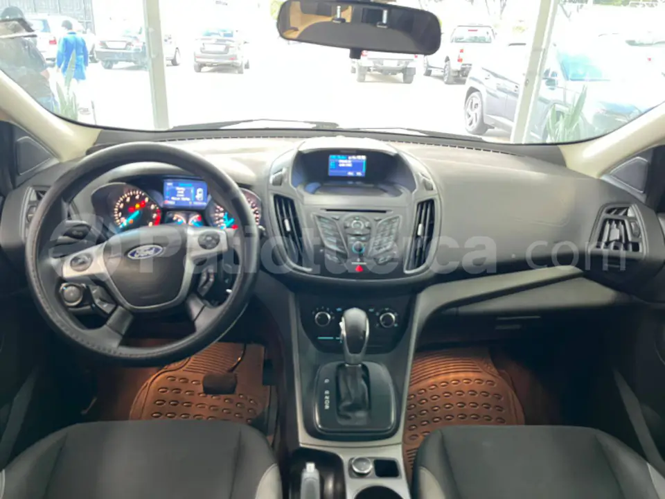 Foto 2 de Ford Escape S