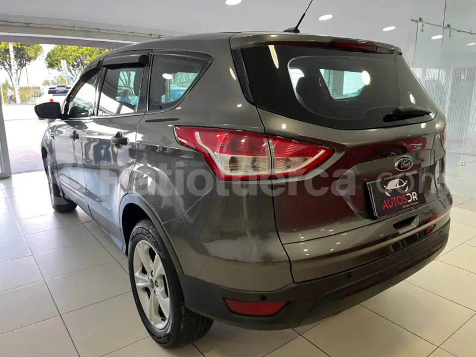 Foto 8 de Ford Escape S