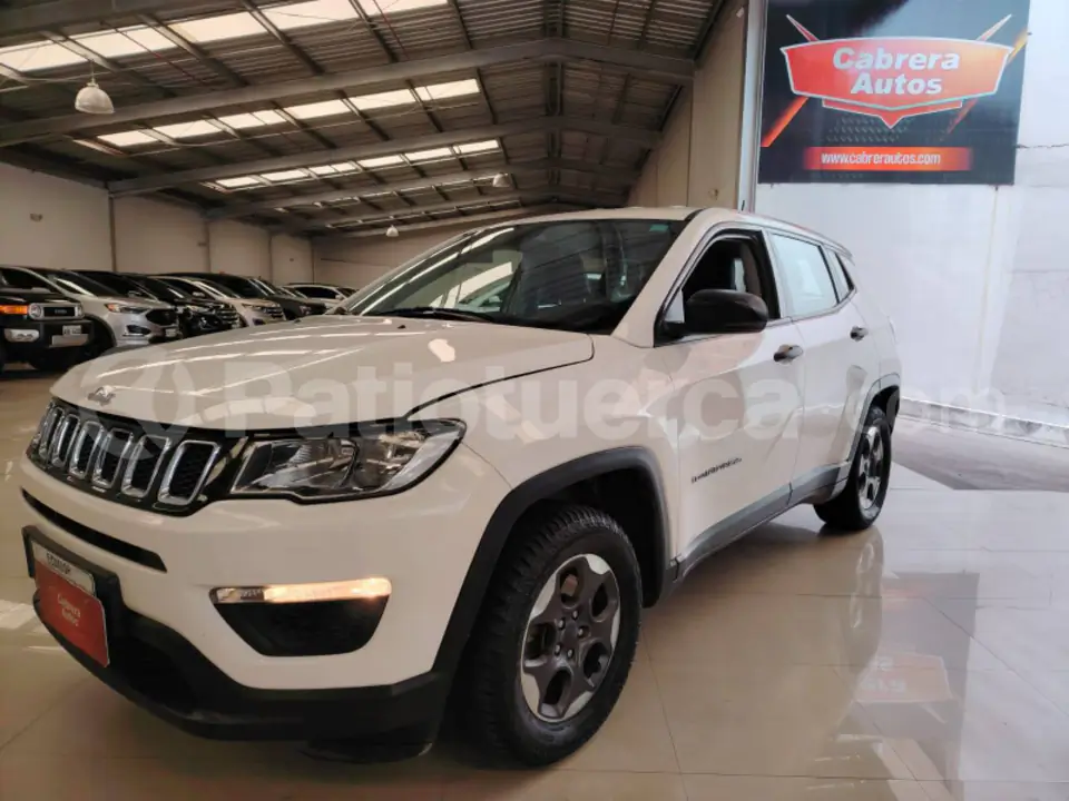 Foto 1 de Jeep Compass
