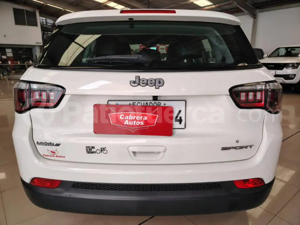 Foto 4 de Jeep Compass