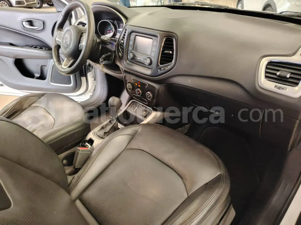 Foto 16 de Jeep Compass