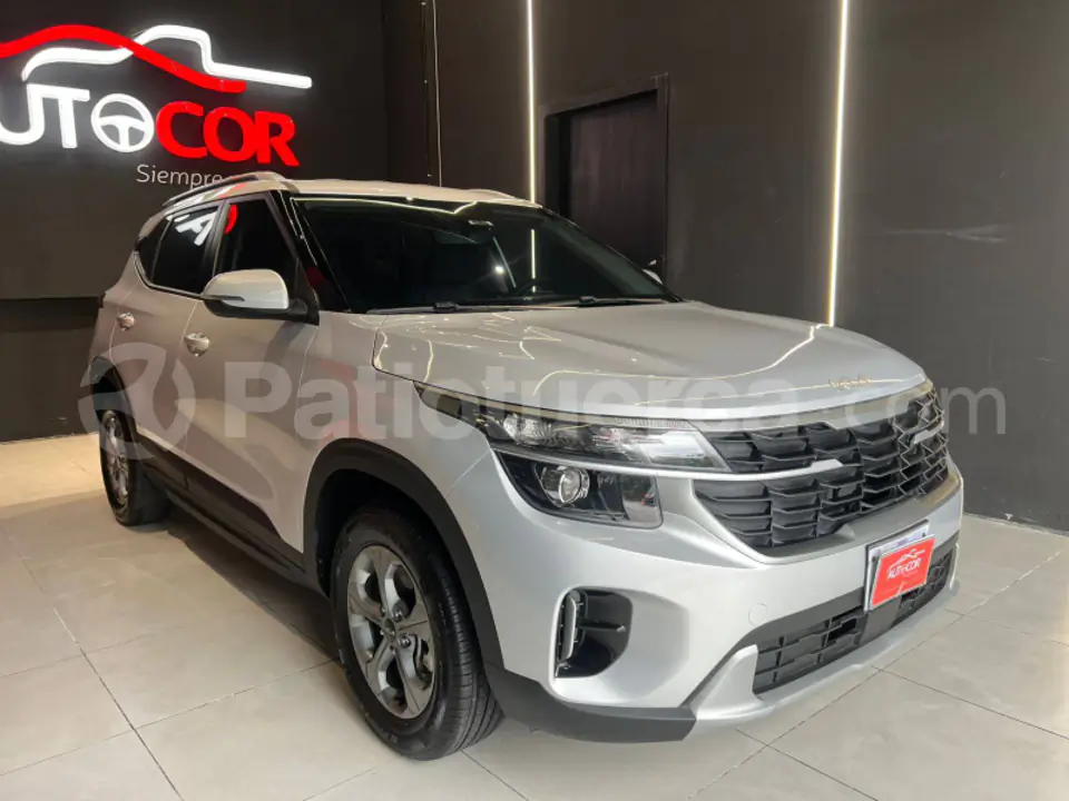 Foto 6 de Kia Seltos LX