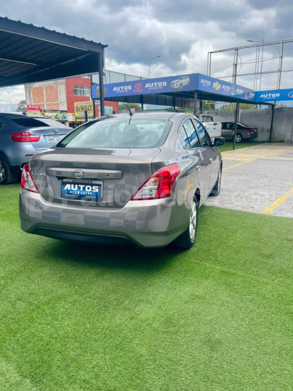 Foto 5 de Nissan Versa