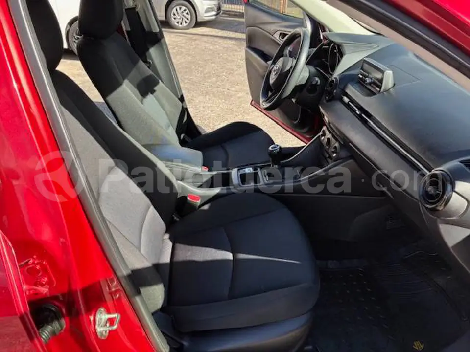 Foto 11 de Mazda CX-3 ENTRY