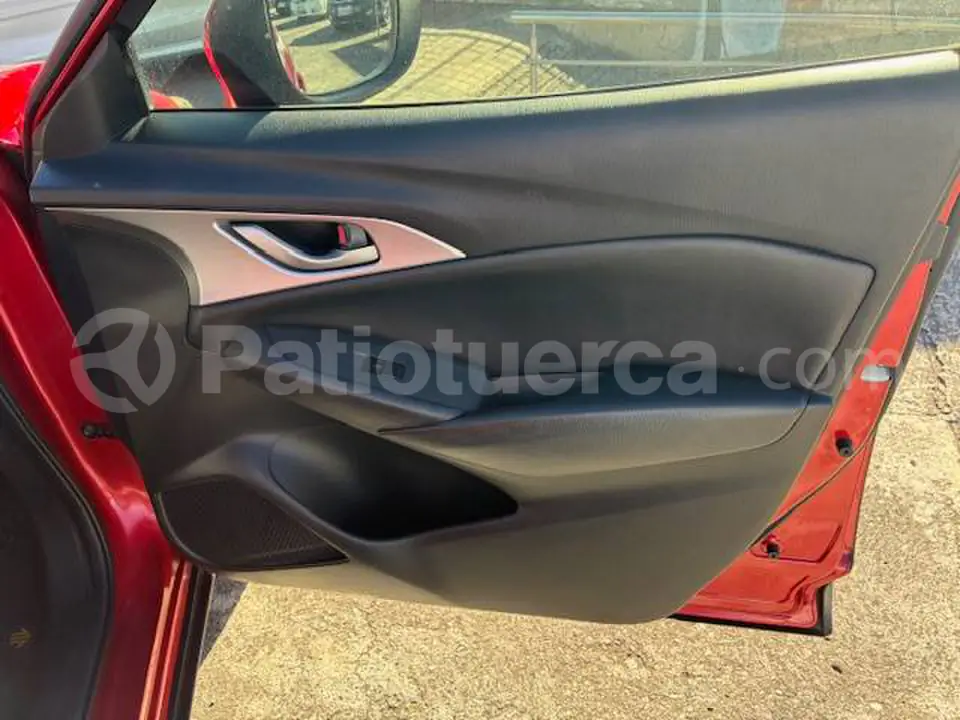 Foto 12 de Mazda CX-3 ENTRY