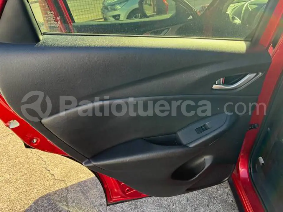 Foto 15 de Mazda CX-3 ENTRY