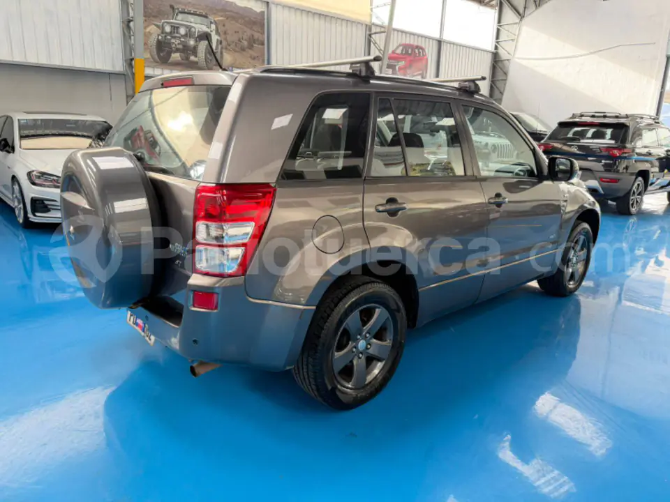 Foto 3 de Suzuki Grand Vitara SZ