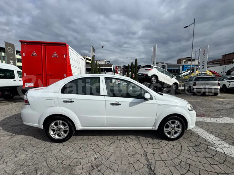 Foto 4 de Chevrolet Aveo Emotion Advance