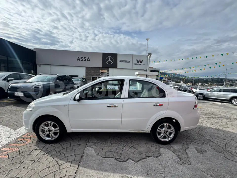 Foto 8 de Chevrolet Aveo Emotion Advance