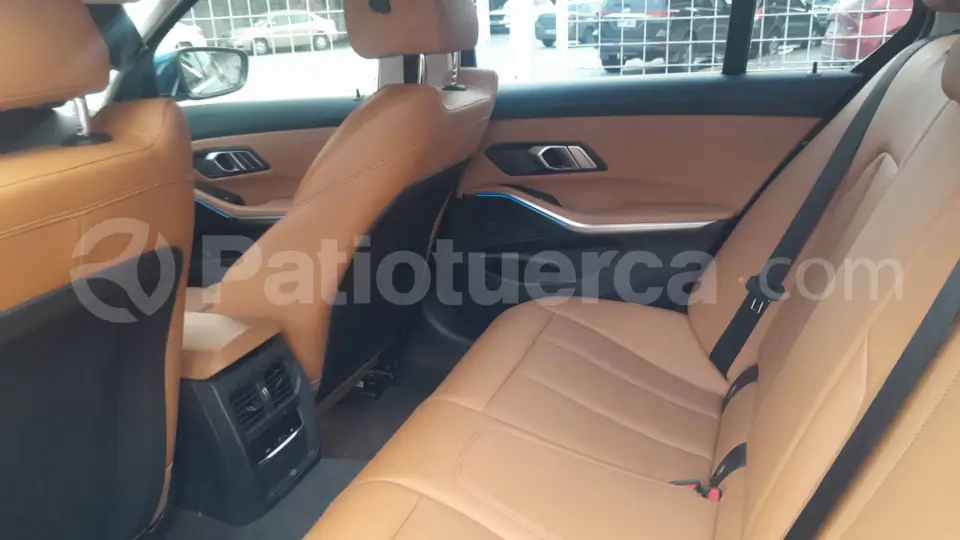 Foto 4 de BMW 330e