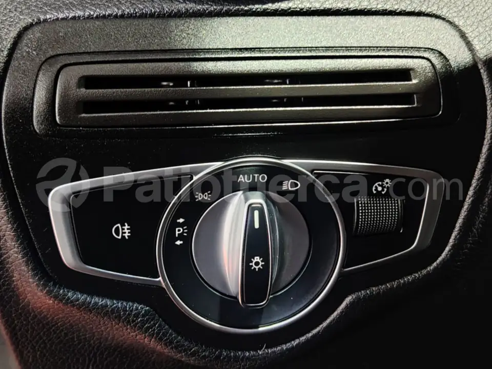 Foto 27 de Mercedes Benz GLC 200 Basic