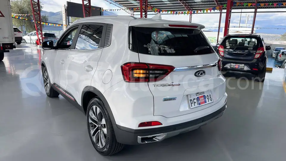 Foto 2 de Chery Tiggo 4 PRO