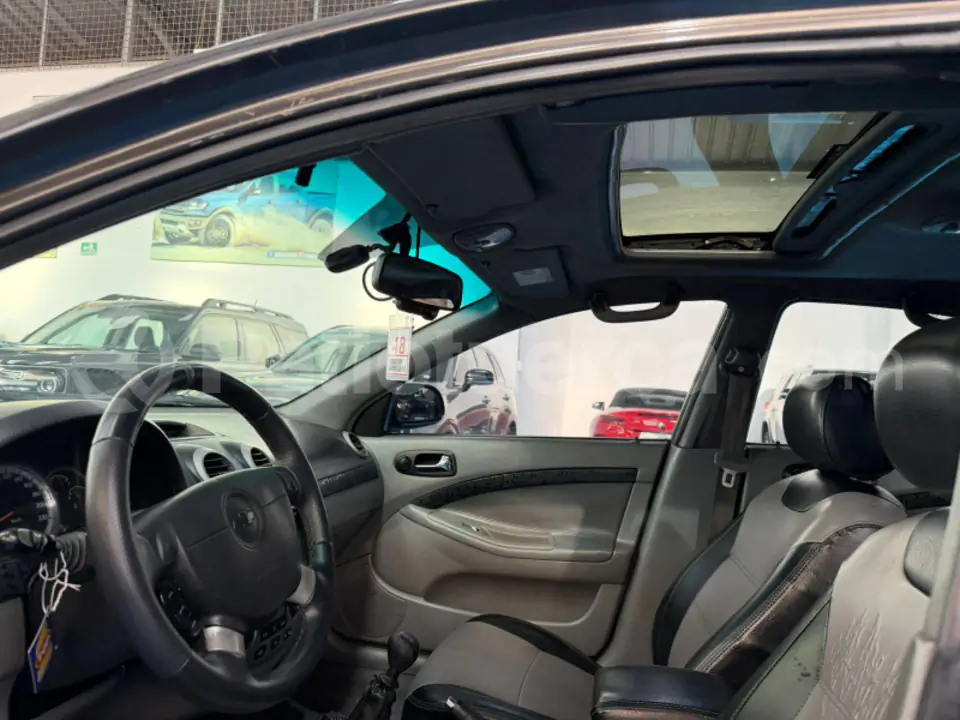 Foto 9 de Chevrolet Optra