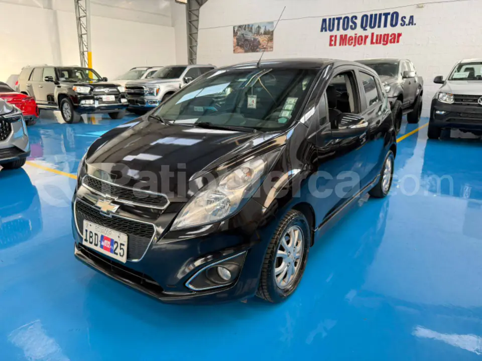 Foto 3 de Chevrolet Spark GT