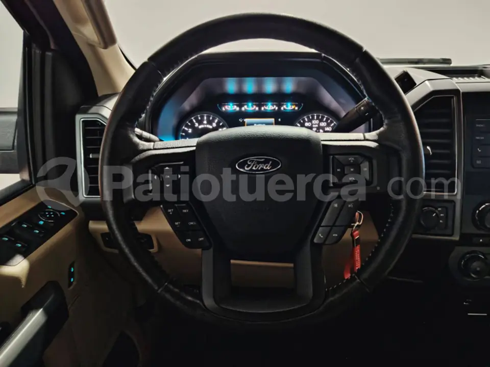 Foto 21 de Ford F150 XLT 4X4