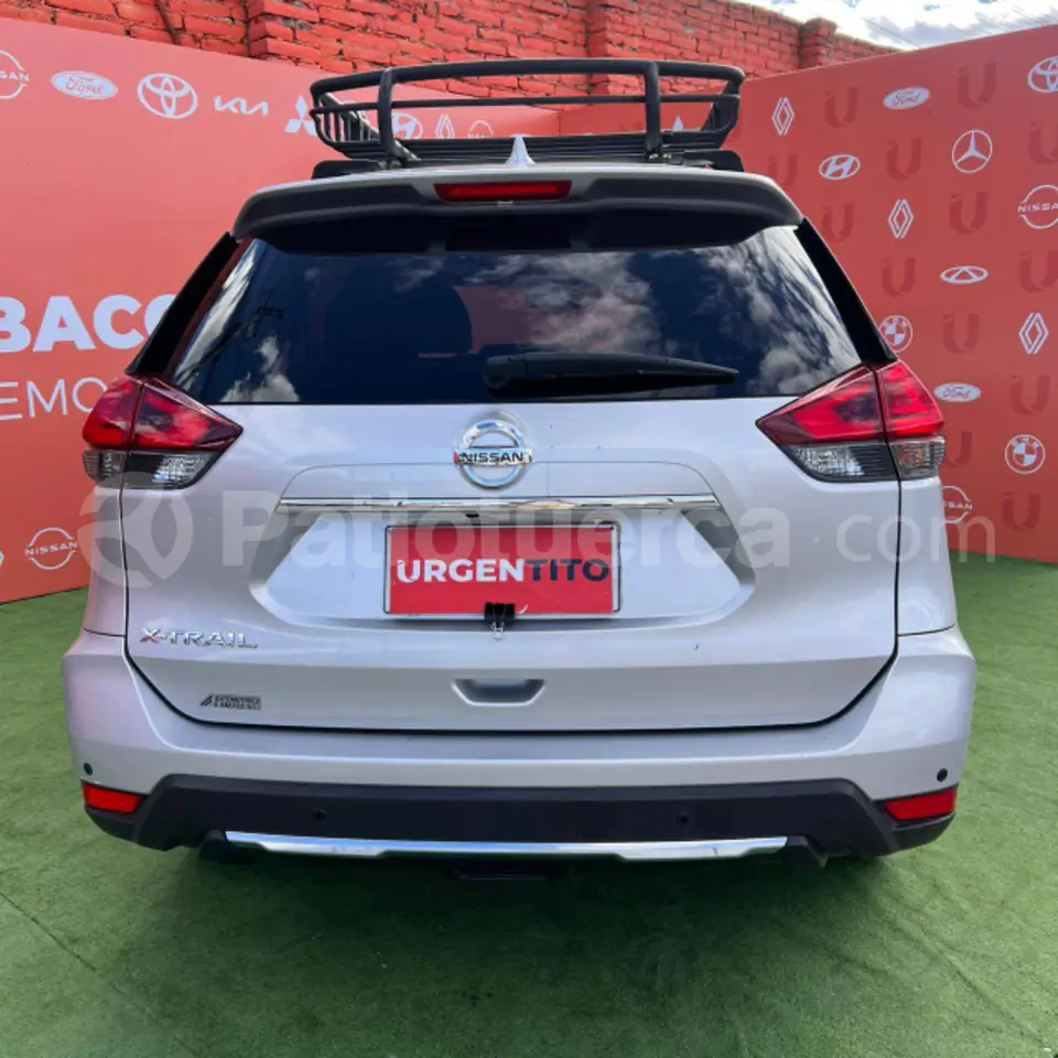 Foto 4 de Nissan xtrail  Advance