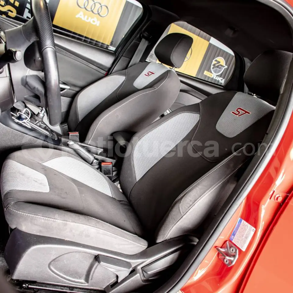 Foto 7 de Ford Focus