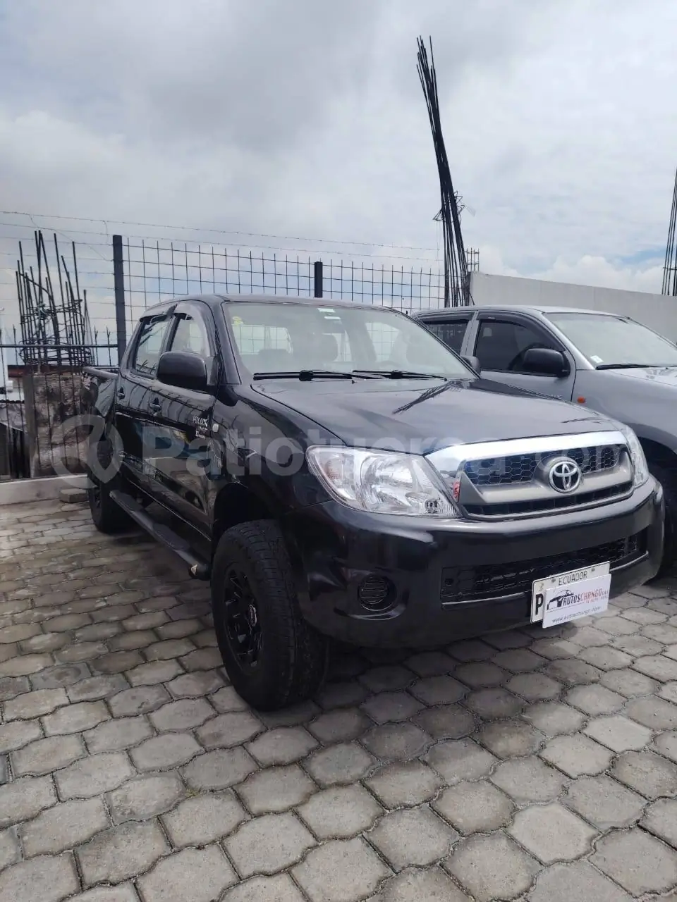 Foto 2 de Toyota Hilux CD 4x4 Diesel