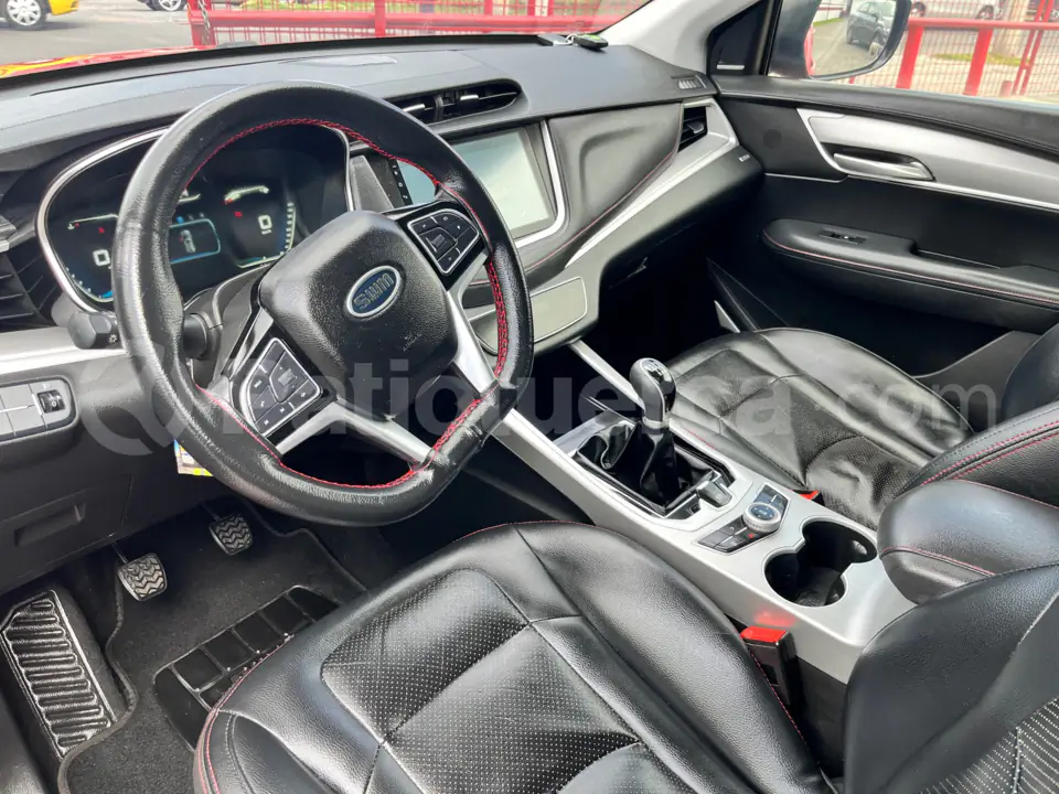 Foto 6 de Shineray SWM G 01 F