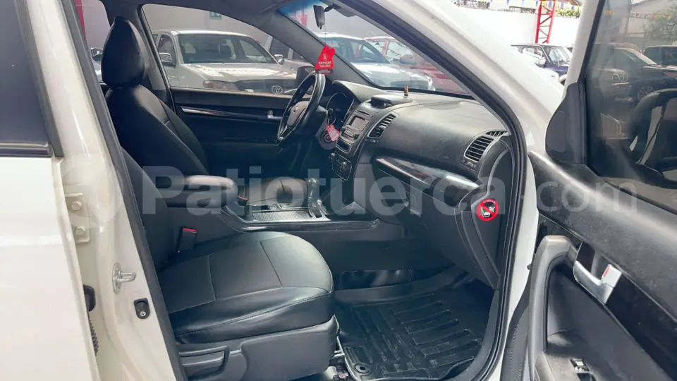 Foto 10 de Kia Sorento