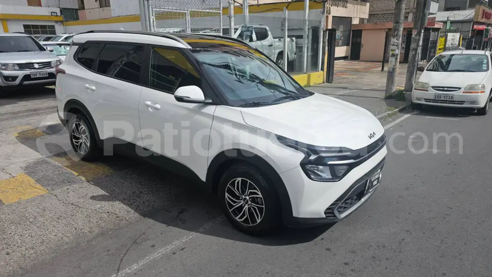 Foto 2 de Kia Carens