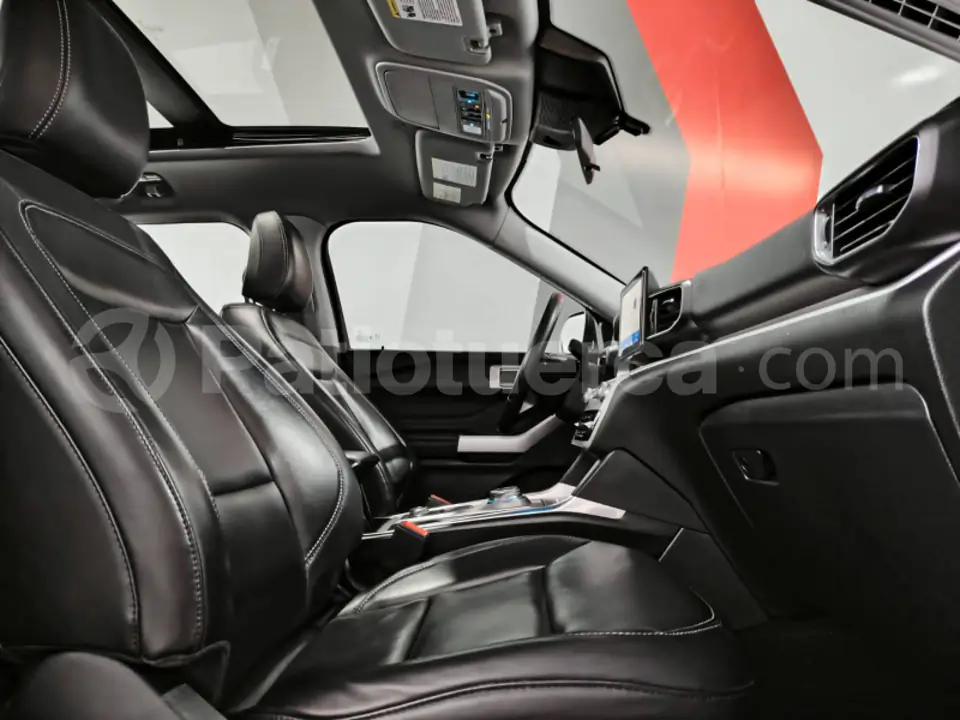 Foto 25 de Ford Explorer XLT