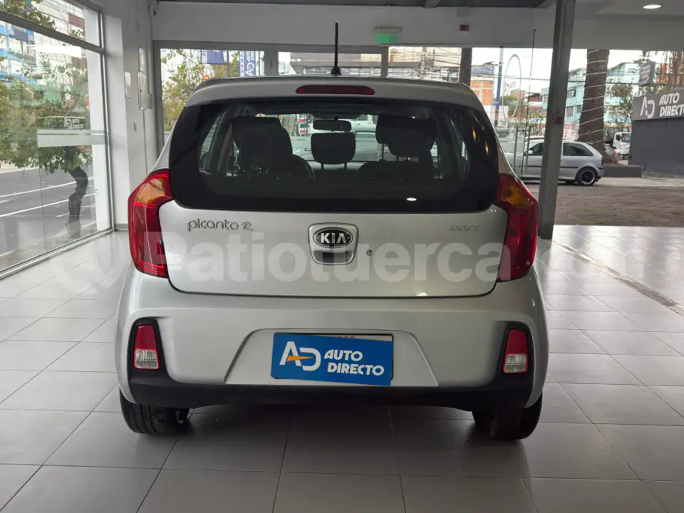 Foto 10 de Kia PICANTO EX 1.2