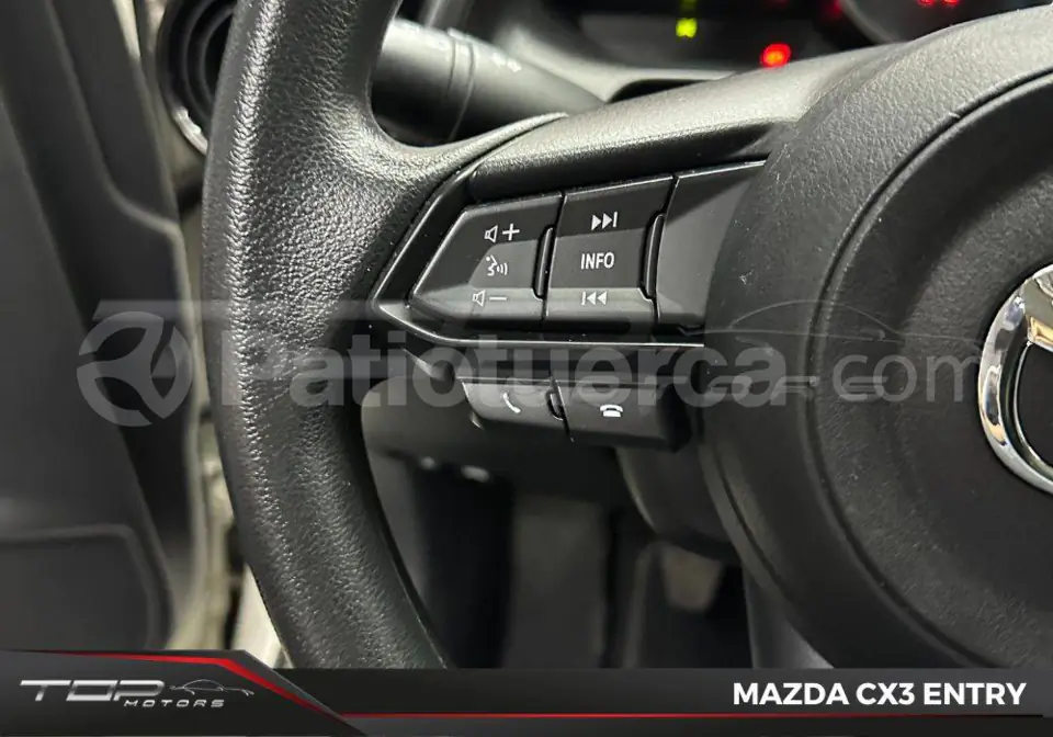 Foto 16 de Mazda CX3 ENTRY