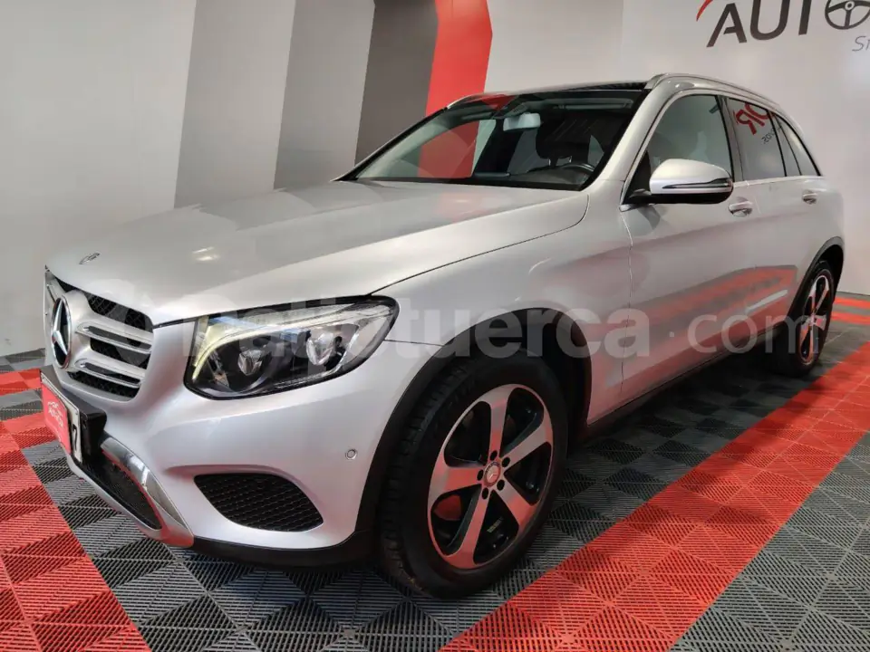 Foto 3 de Mercedes Benz GLC 250 COUPE