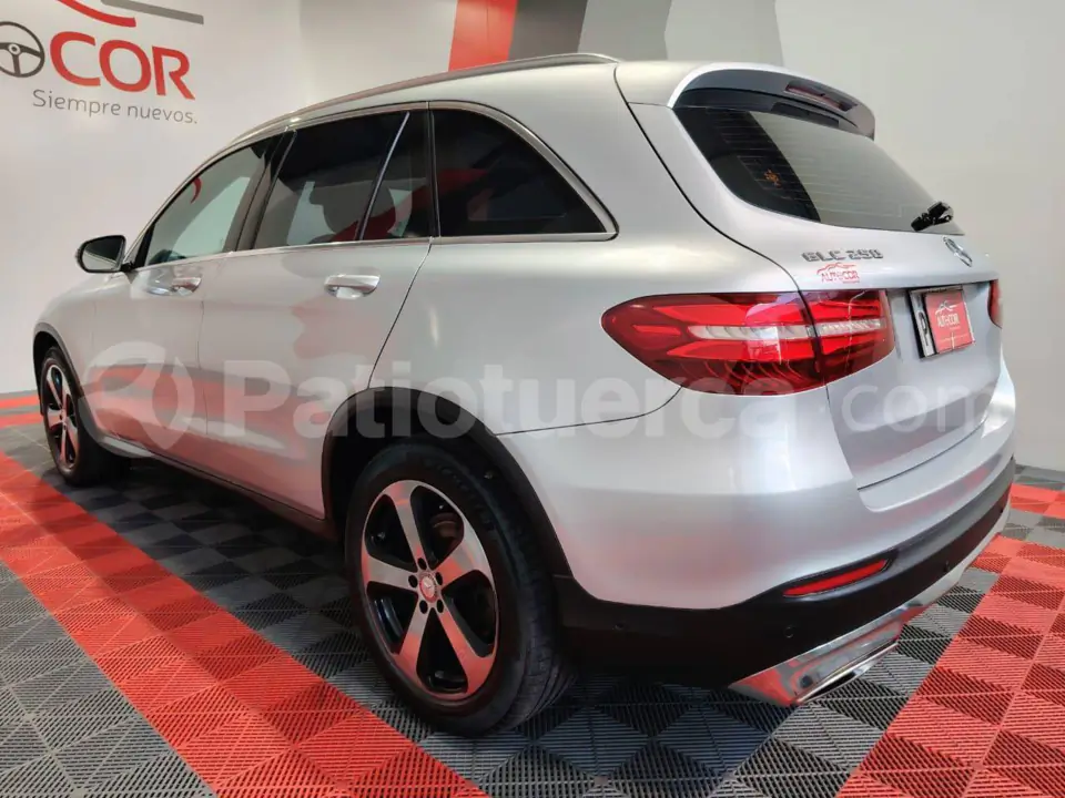 Foto 9 de Mercedes Benz GLC 250 COUPE