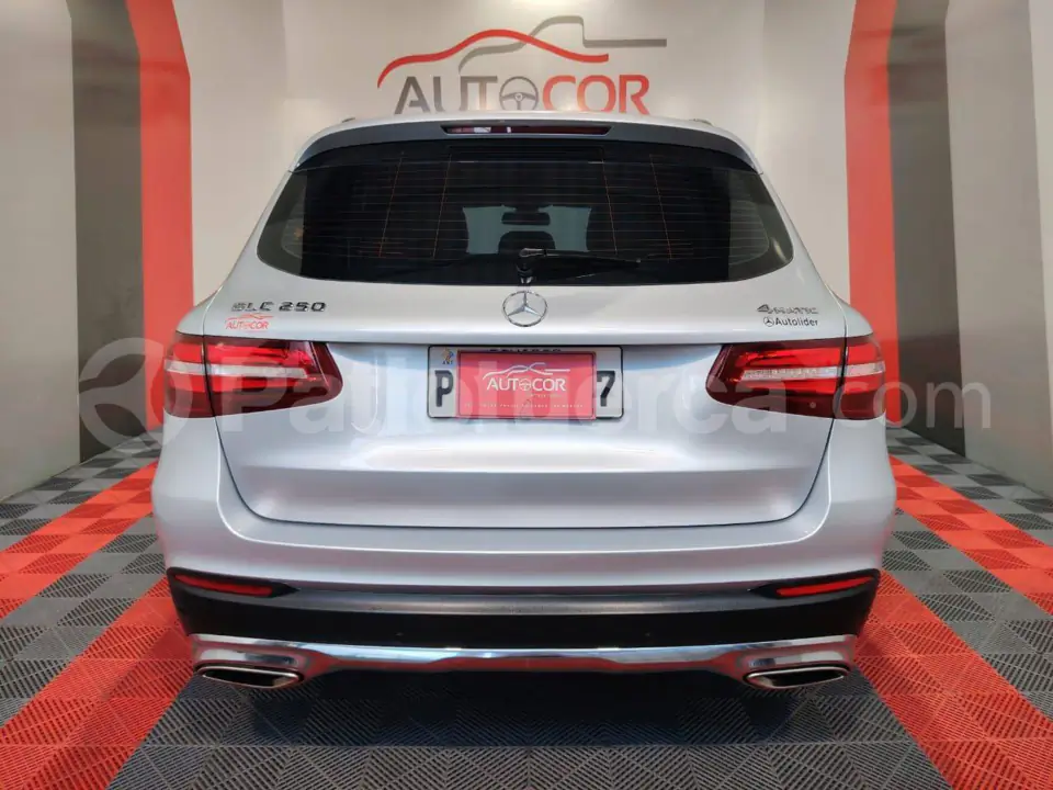 Foto 10 de Mercedes Benz GLC 250 COUPE