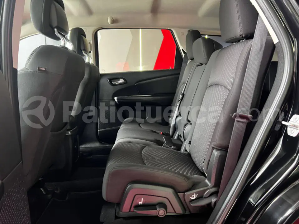 Foto 13 de Dodge Journey SE