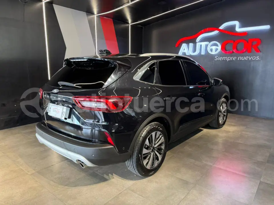 Foto 5 de Ford Escape Titanium