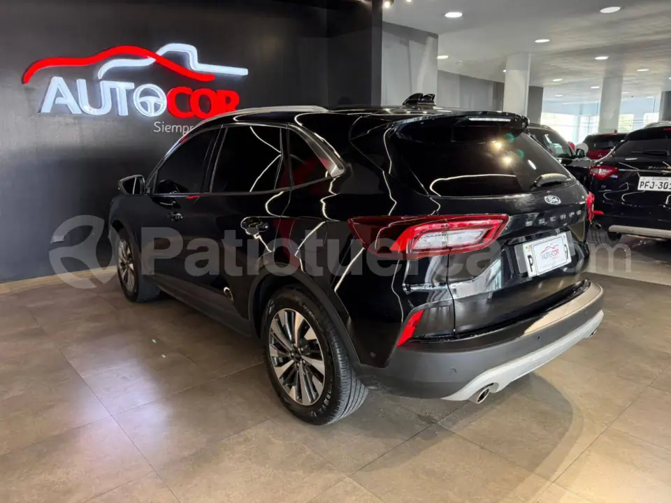 Foto 7 de Ford Escape Titanium