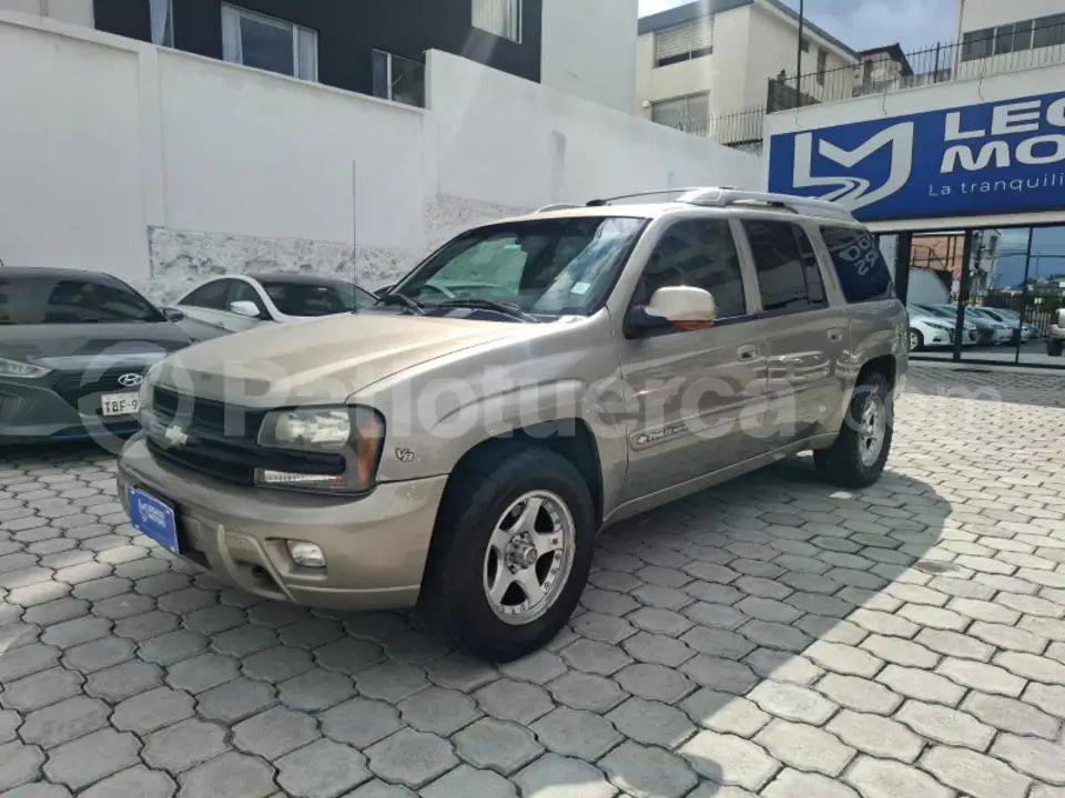 Foto 1 de Chevrolet TrailBlazer Extended