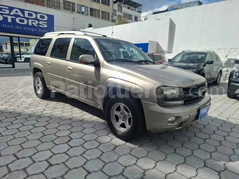 Foto 2 de Chevrolet TrailBlazer Extended