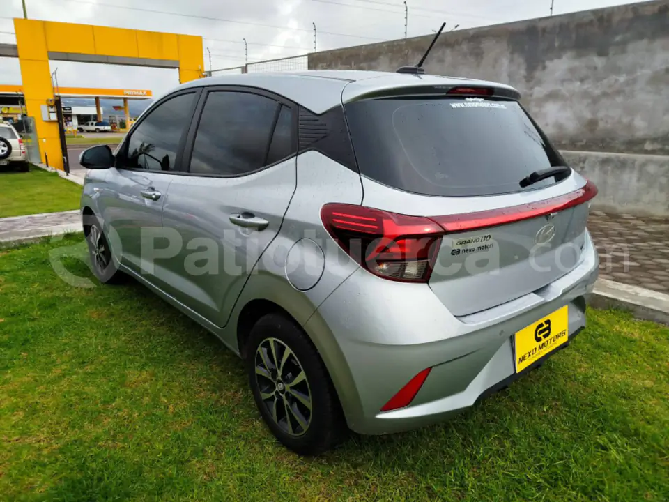 Foto 4 de Hyundai Grand I10 HB